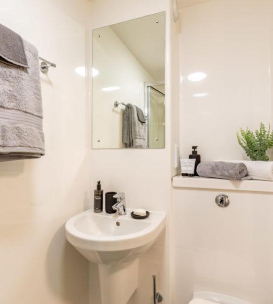 Newton Court Newcastle Ensuite Rooms Newcastle upon Tyne Ngoại thất bức ảnh